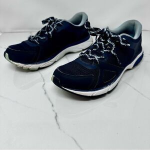 Vionic Tokyo Sneakers- Size 8.5